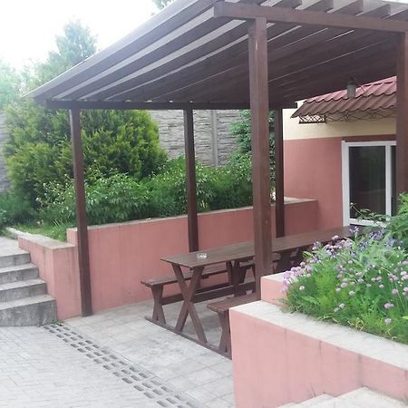 Вилла Дом для отпуска Усадьба в Лапенках Гродно Экстерьер фото